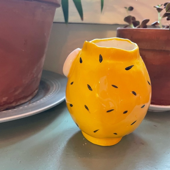 Bad lemon ceramic vase- egle zvirblyte - Picture 3 of 7